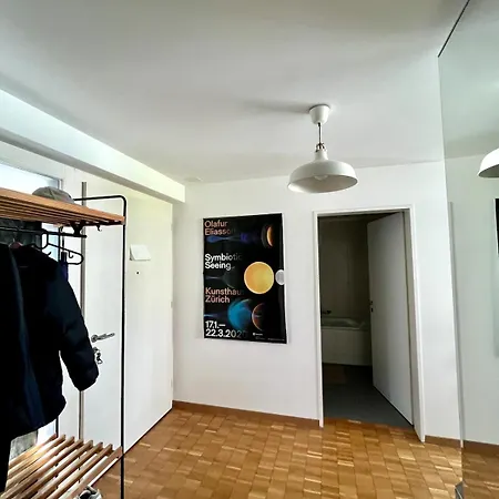 Apartamento Helles modernes Studio in Zürich Zúrich